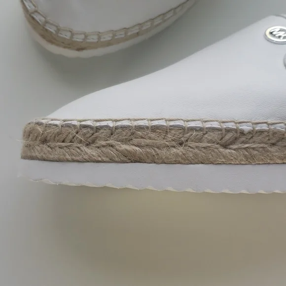 MICHAEL KORS WOMEN EMILIA SLIDE LEATHER white - Picture 3 of 9